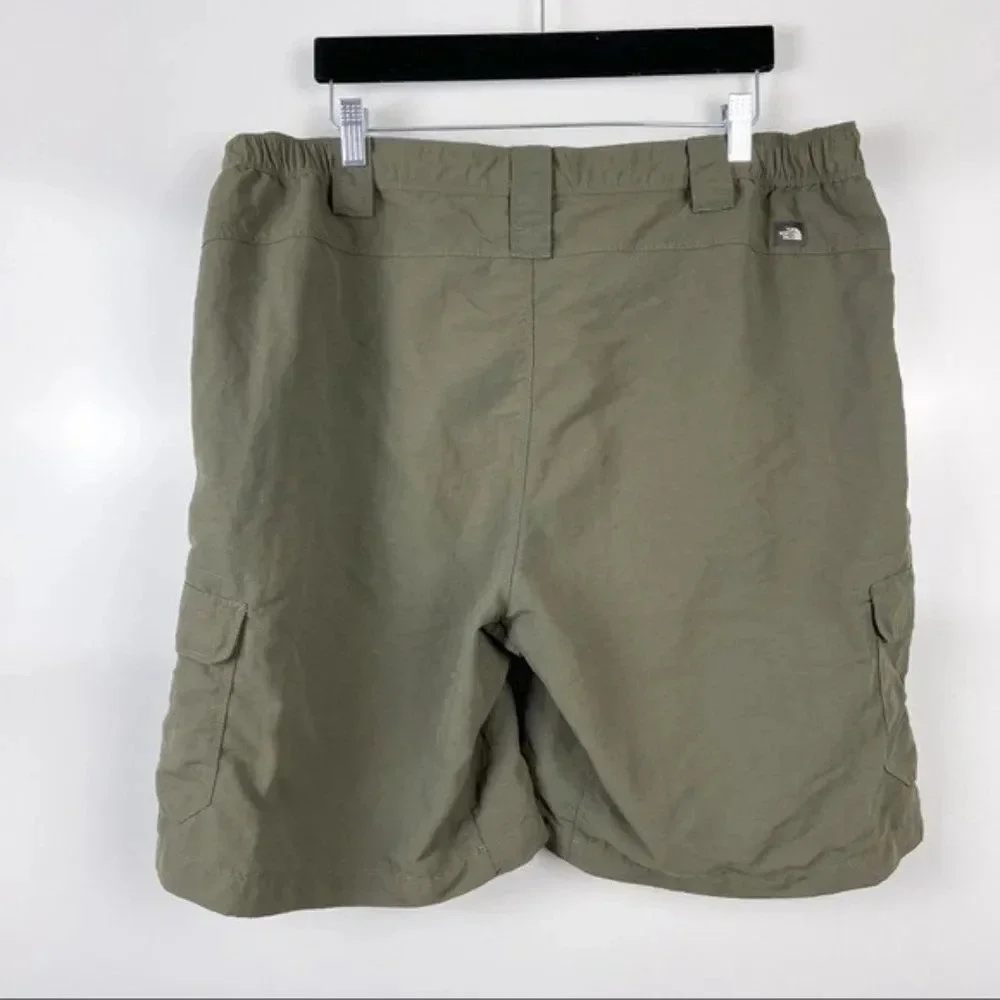 The North Face Olive Green Nylon Cargo Performance Shorts Sz XL Men's